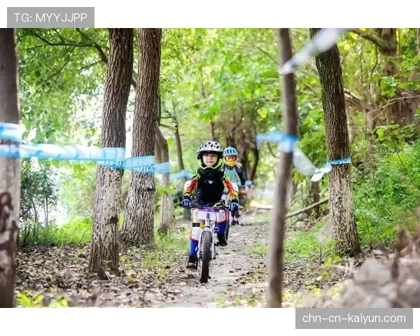 青少年山地自行车训练营在多地同步开展